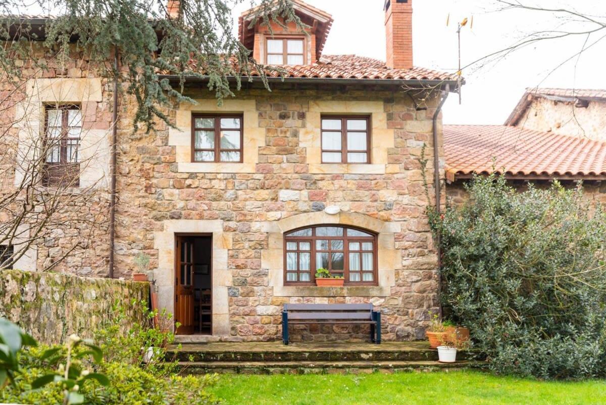 Casa Rural La Carlota Renedo De Cabuerniga Villa Exterior photo